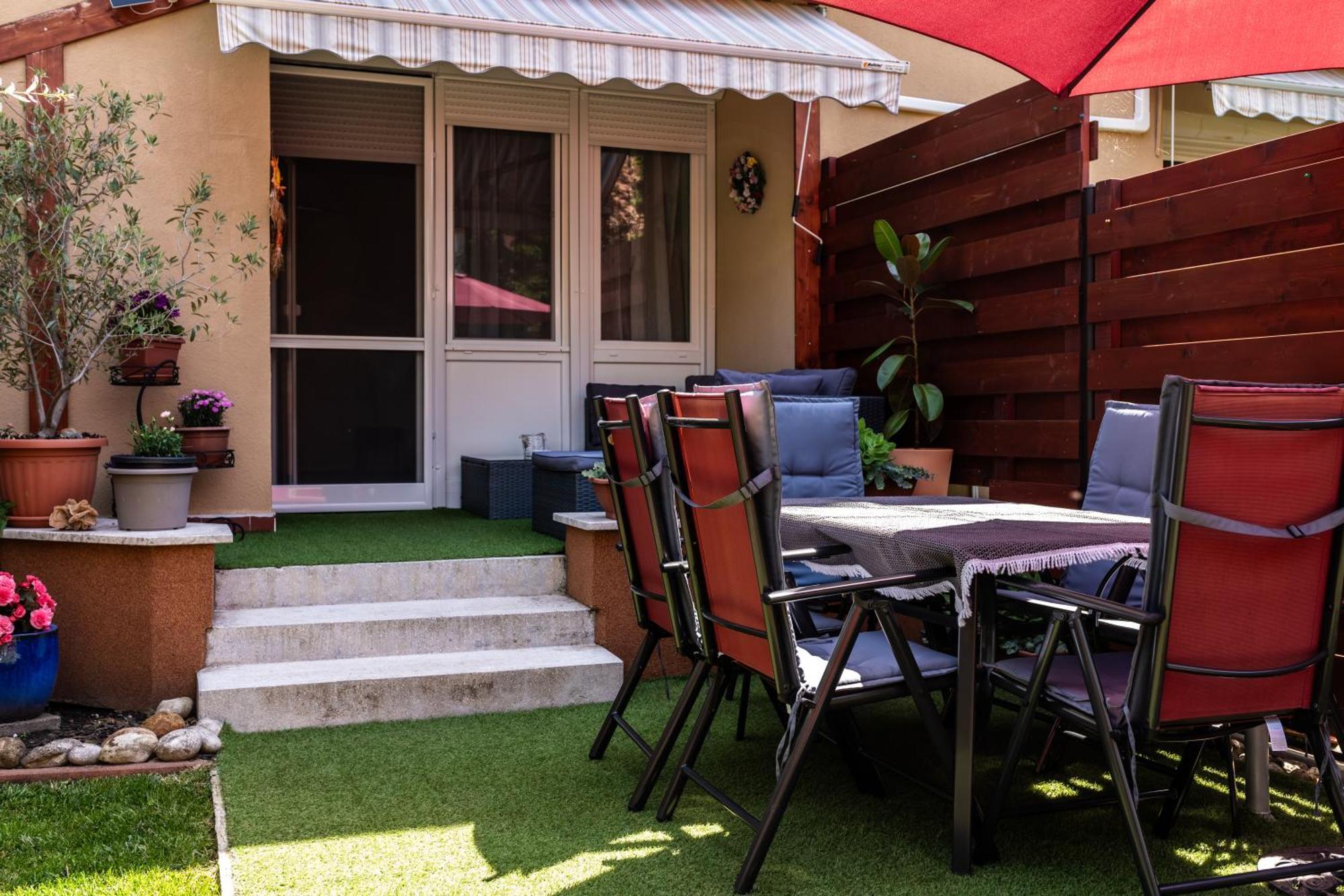 Flower Apartment Heviz Exterior photo