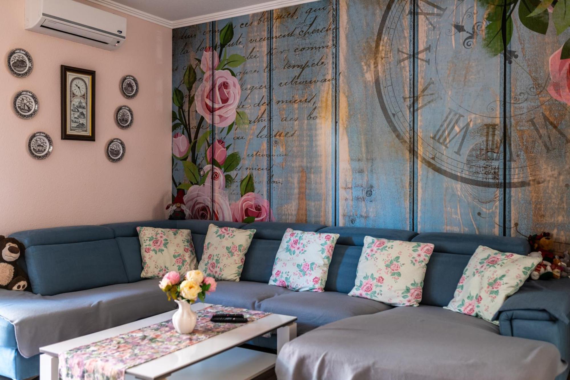 Flower Apartment Heviz Exterior photo